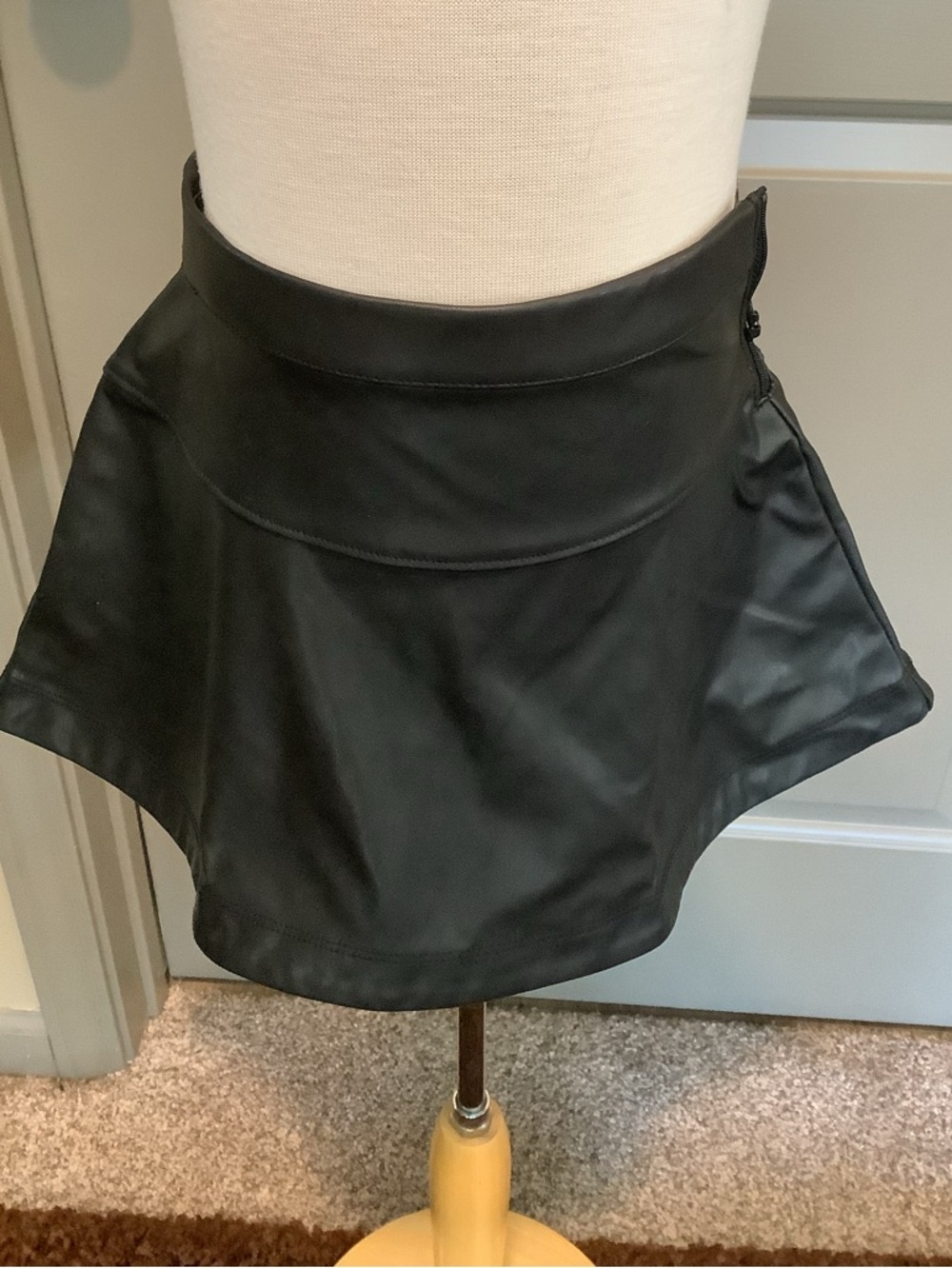 Black Faux Leather Girls Mini Skirt - Brand: JCrew Crewcuts Size 3.